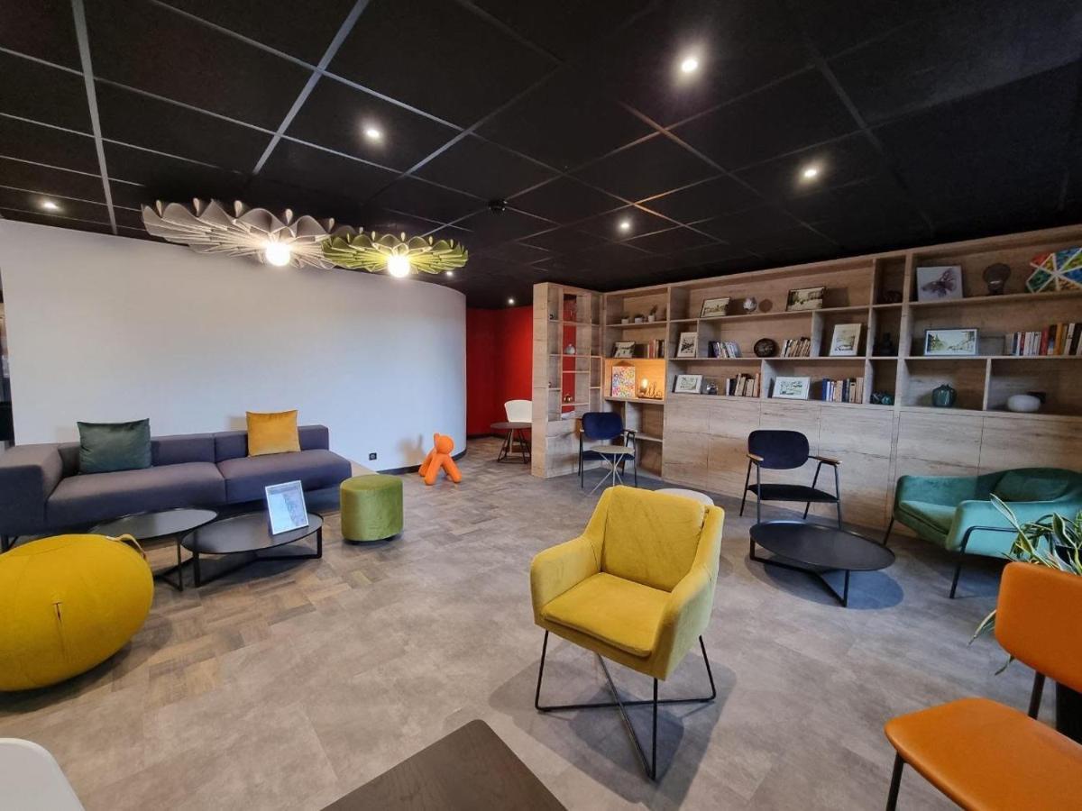 Hotel ibis Pontarlier Exterior foto
