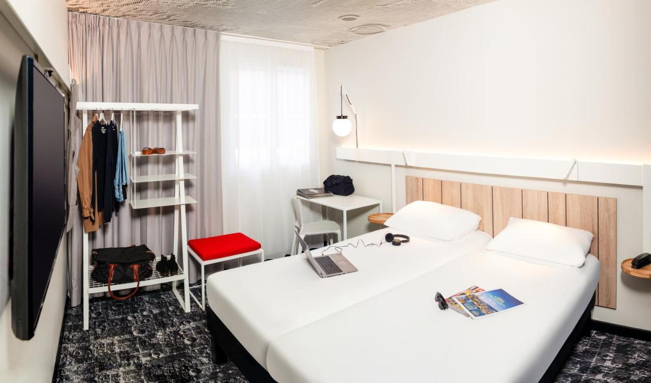 Hotel ibis Pontarlier Exterior foto