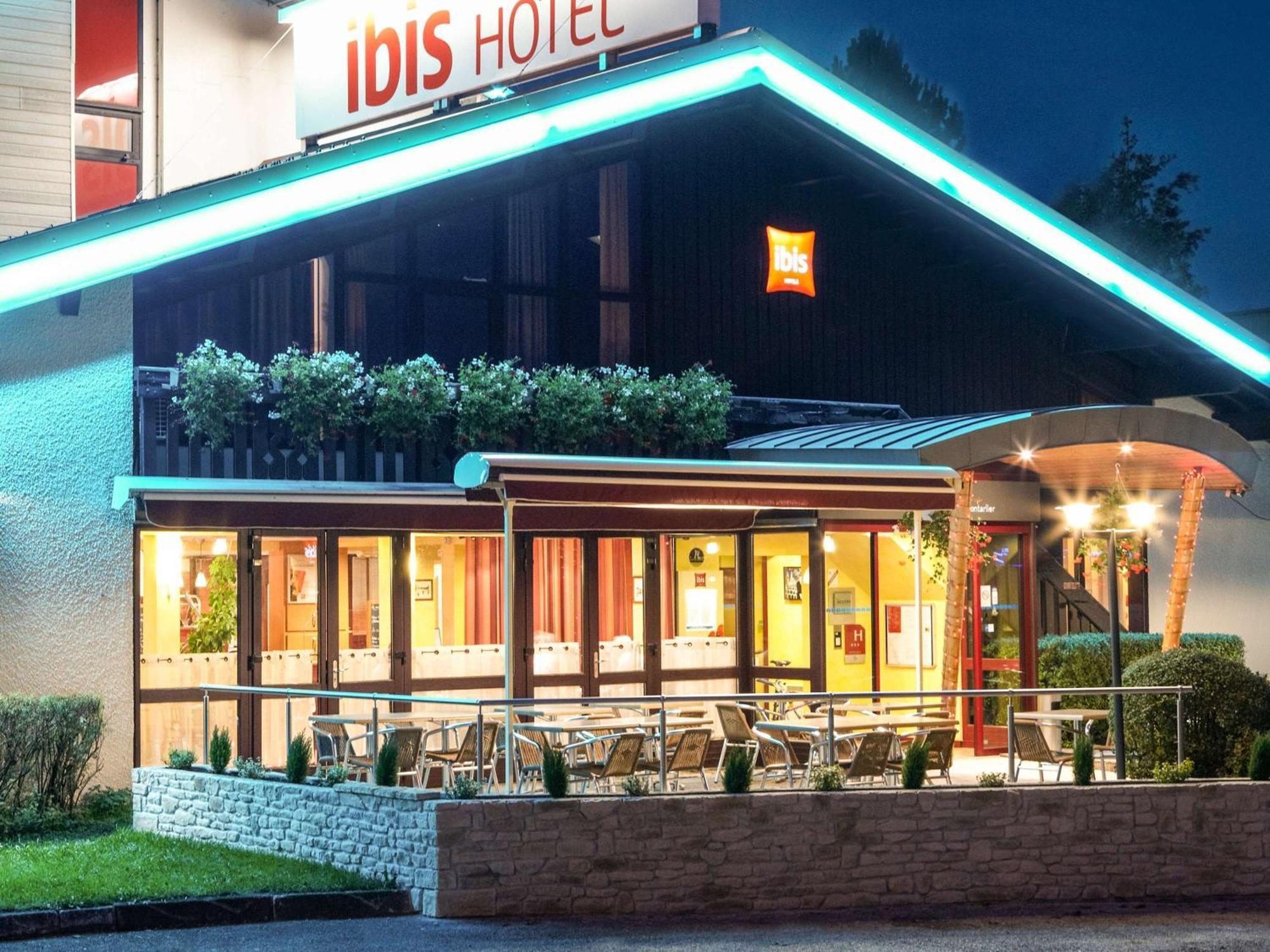Hotel ibis Pontarlier Exterior foto